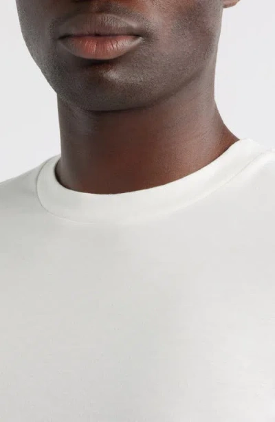 Frame Short Sleeve Light Cotton Tee In White