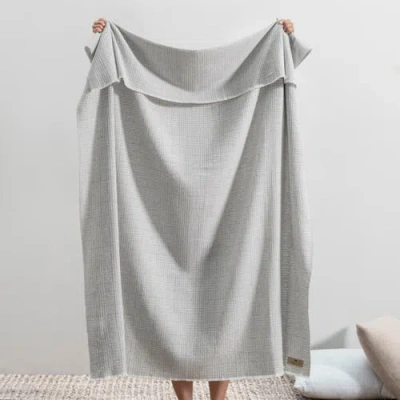 Lands Downunder Sutton Plaid Throw In Gray