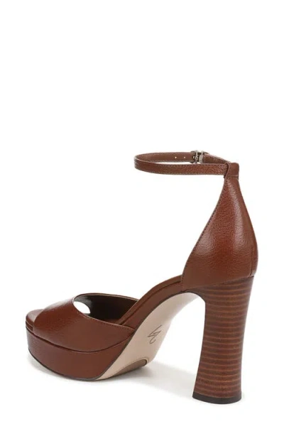 27 Edit Naturalizer Delphie Ankle Strap Platform Sandal In Burgundy