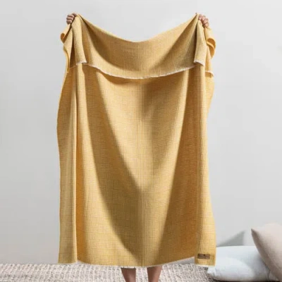 Lands Downunder Sutton Plaid Throw In Brown