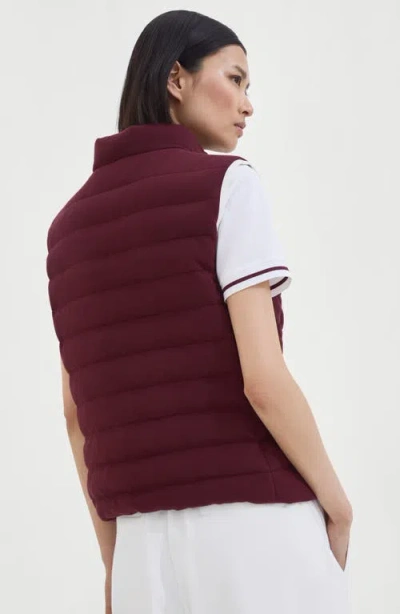Brunello Cucinelli Bordeaux Sleeveless Down Jacket With Logo Patch On The Front In Purple