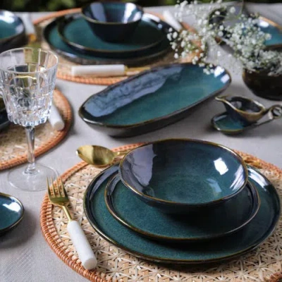 Porto Brasil Shallow Bio Oval Platter Medium Set Of 4 In Green