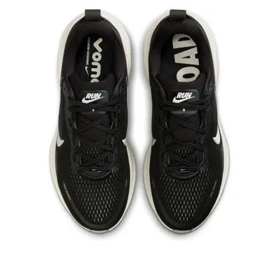 Nike Vomero 18 Running Shoe In Black