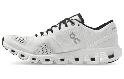 On Running (wmns)  Cloud X 'white Black' In Multi