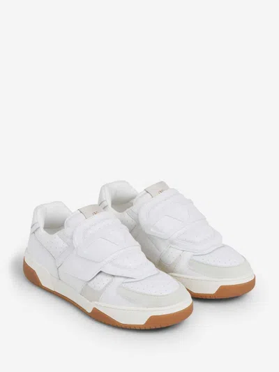 Valentino Sneaker Low Top Joie De Jouer White In White
