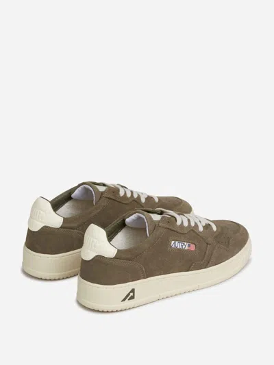 Autry Medalist Low-top Suede Sneakers In Gray
