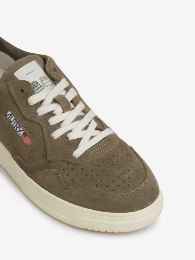 Autry Medalist Low-top Suede Sneakers In Gray