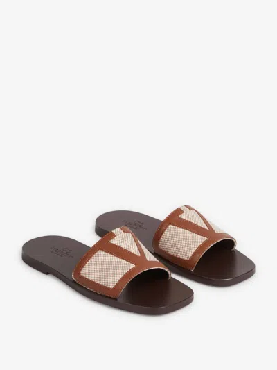 Valentino Viva Superstar Nappa Leather Slides In Sand