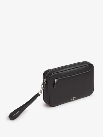 Valentino Garavani Vlogo Clutch Bag In Black
