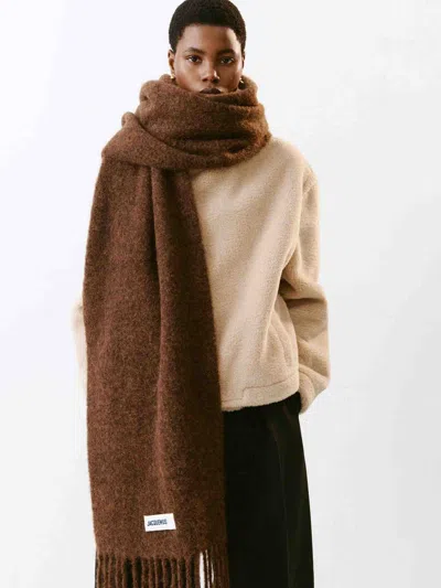 Jacquemus Brown Alpaca L Echarpe Carro Scarf In Brown