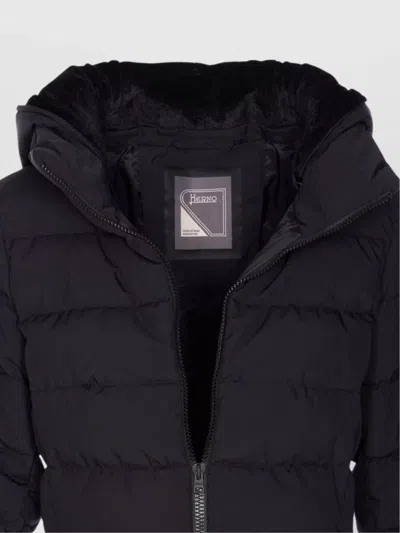 Herno Black Down Jacket With Fixed Hood And Quilted Design In Tech Fabric Woman