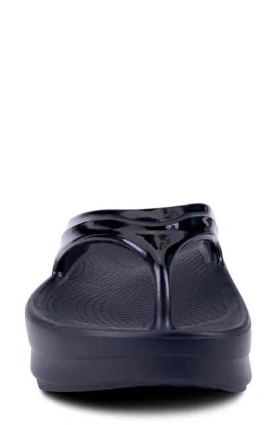 Oofos Oomega Oolala Flip Flop In Black