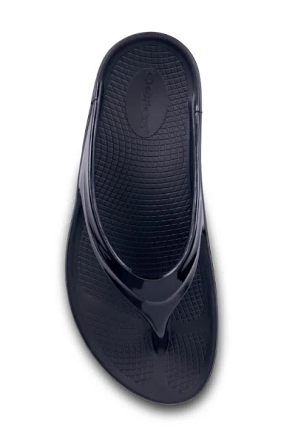 Oofos Oomega Oolala Flip Flop In Black