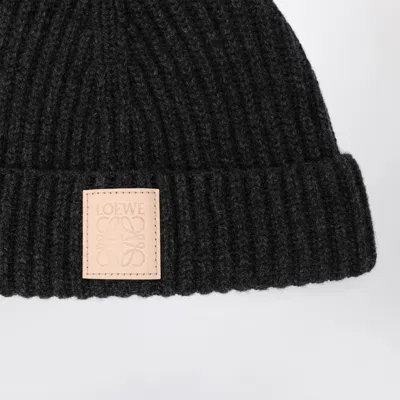 Loewe Logo Patch Cashmere Beanie In Gray