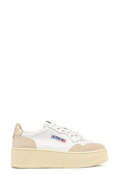 Autry Medalist Platform Sneakers With Padded Collar And Leather Insole In White