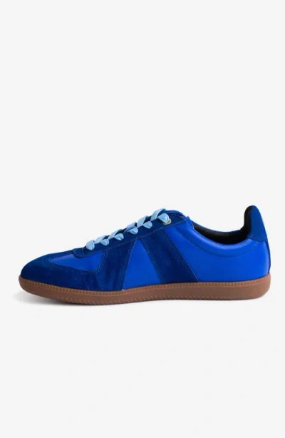 Freshy Indie Brites Sneaker In Blue