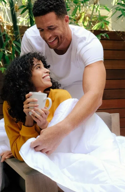 Slumber Cloud Lightweight Ultracool Comforter In White
