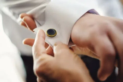Link Up Round Cufflinks With Texture Border In Gold