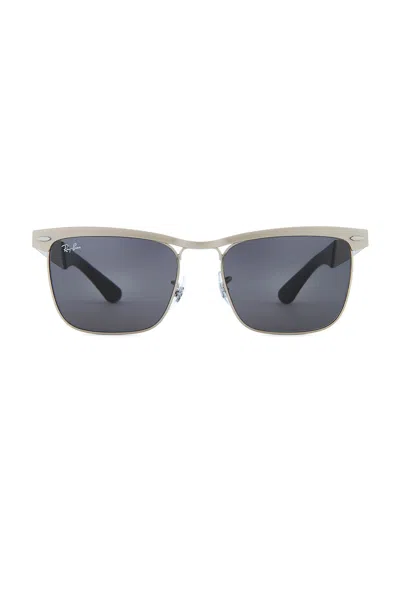 Ray Ban Wayfarer Delux In Gray