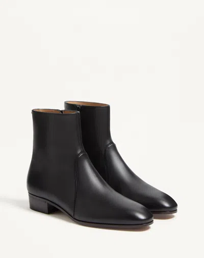 Valentino Garavani Pat Ankle Boots In Black