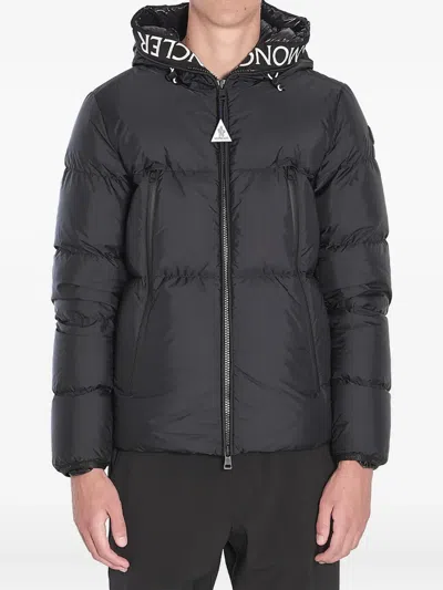 Moncler Montcla Water Repellent Short Hooded Down Jacket In Black