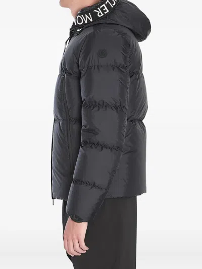 Moncler Montcla Water Repellent Short Hooded Down Jacket In Black