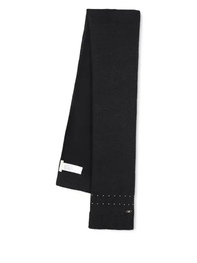 Michael Kors Logo-plaque Scarf In Black