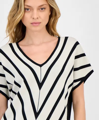 T Tahari Striped Extended Sleeve Sweater In Black