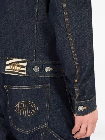 铆钉缀饰牛仔夹克