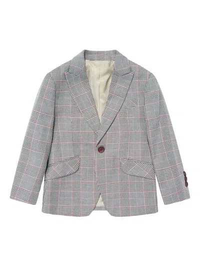 格纹三件式西装套装