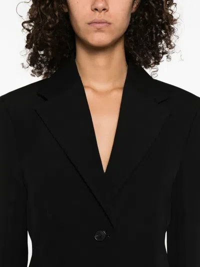 三纽扣平驳领夹克