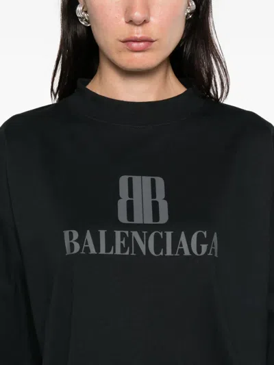 Balenciaga Black Nano Bb Cropped T-shirt In Black