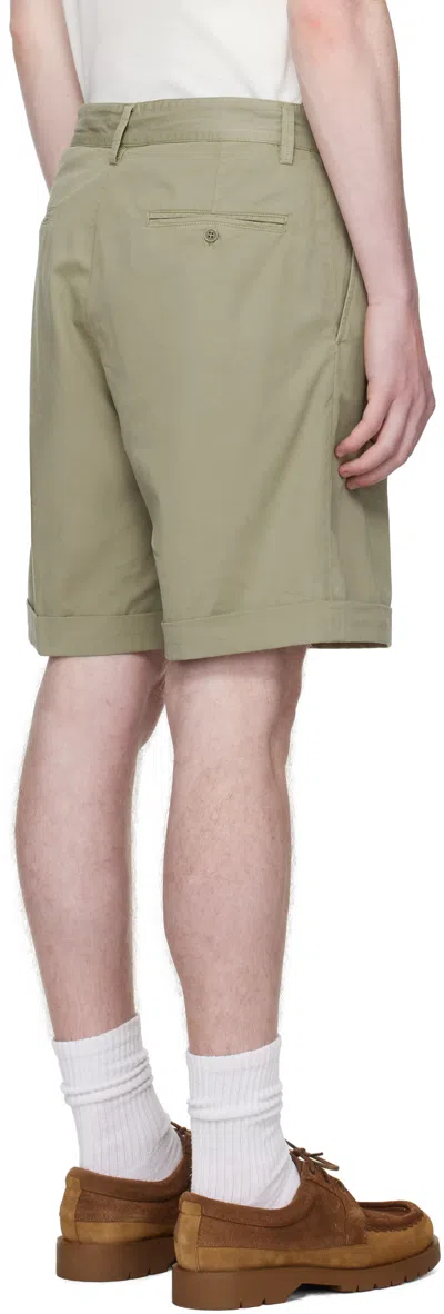Apc Beige Andrew Shorts In Green