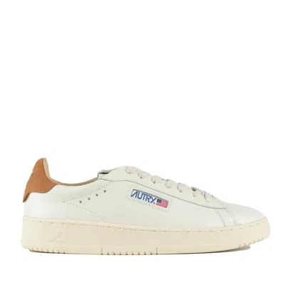 Autry Dallas Low Marshmallow Leather And Brown Sugar Sneakers In Multi