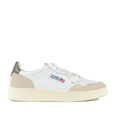 Autry Medalist Low-top Sneakers With Suede Accents In Multi
