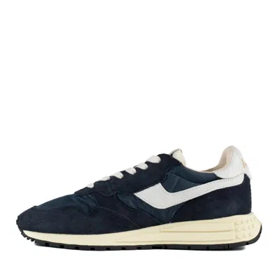 Autry Sporty Activewear Sneakers With Contrasting Logo Details In Blue