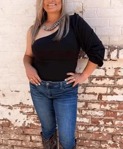 Sterling Kreek On The Horizon Top In Black In Black