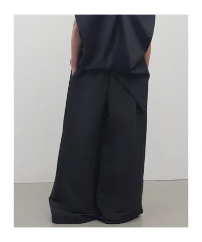 The Row Roger Wool-silk Twill Straight-leg Pants In Black