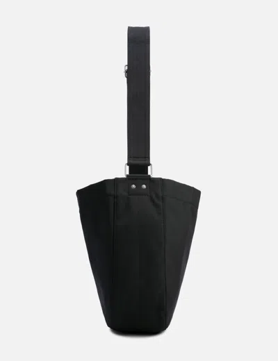 Apc A.p.c. Journal Shoulder Bag In Black