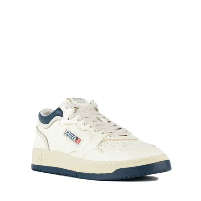 Autry Sneakers Med-way Mid In White And Blue Leather In Multi
