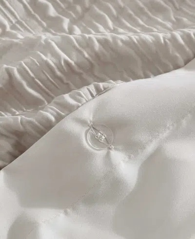 Kenneth Cole New York Serenity Wavy Lines Beige Duvet Cover Set In Sand