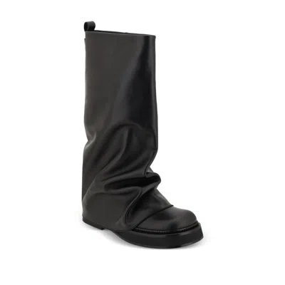Attico 'robin' Black Boots With Square Toe And Logo Plaque On The Rear