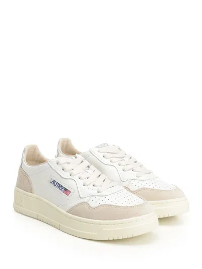 Autry Low-top Sneakers With Hybrid Leather Design And Metallic Accent In White