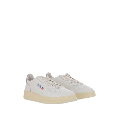 Autry Sneakers Medalist Low In White Leather And Tempest In White