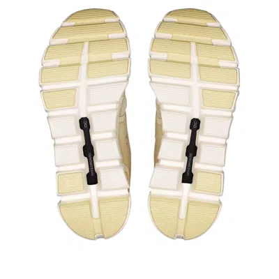 On (wmns)  Running Cloud 6 'castor Ivory' In Neutral