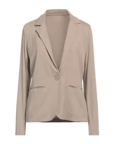Majestic Filatures Woman Blazer Sand Size 1 Viscose, Elastane In Neutral