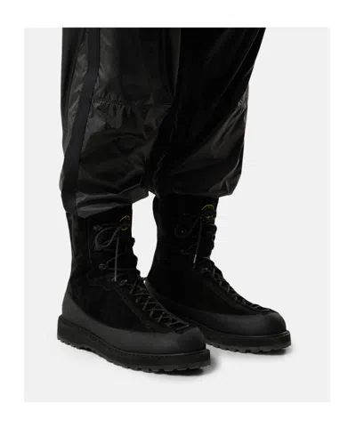 Stone Island Hiking Boot With Dual Lacing And Lug Sole In Black