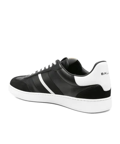 Bally Casual Round Toe Low Sneakers With Stripe In Black