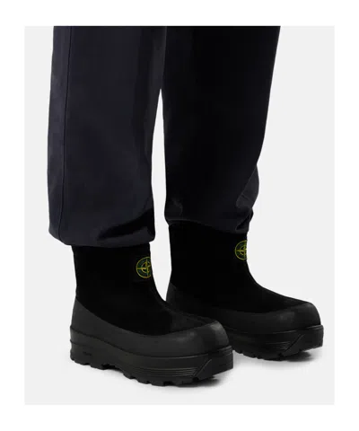Stone Island S100120 Suede Boots In Black