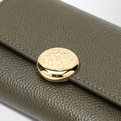 Loewe Pebble Small Vertical Wallet In Pebble Grained Calfskin In Green